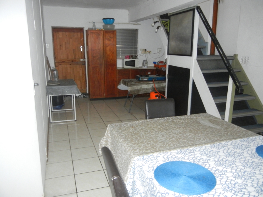 9 Bedroom Property for Sale in Sunnyridge Eastern Cape